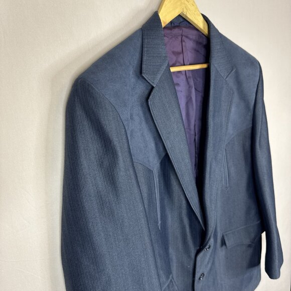 Men's Classic Navy Blazer - Picture 3 of 8